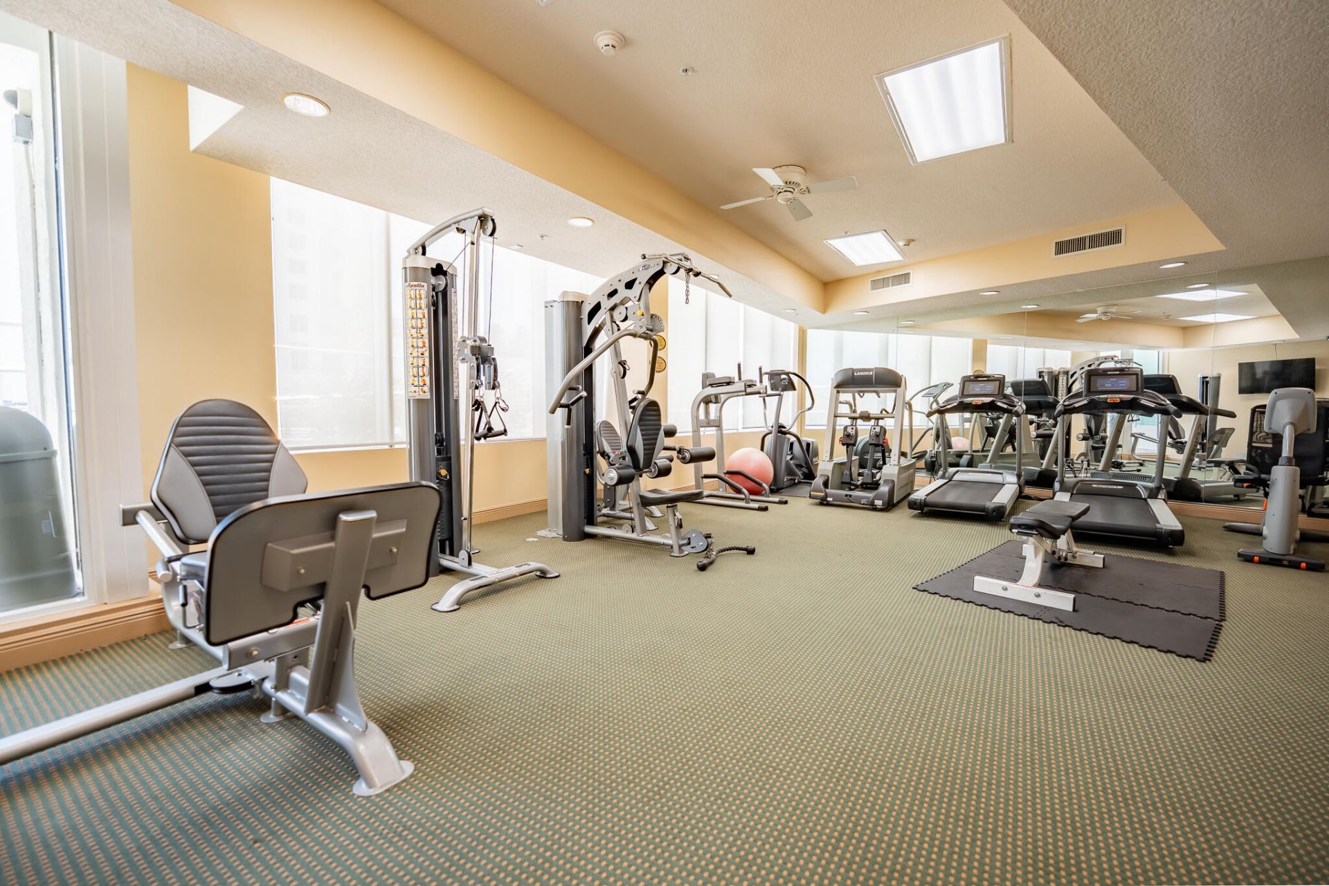 111 SE 8th Avenue, Unit 1402, Fort Lauderdale, FL 33301 Photo