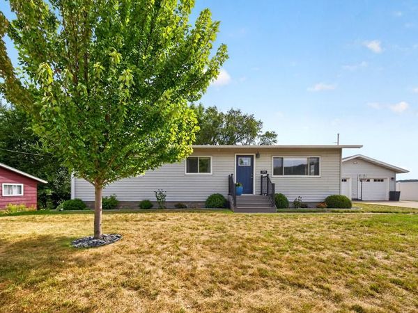 171 Hillwood Drive , Lake City, MN 55041