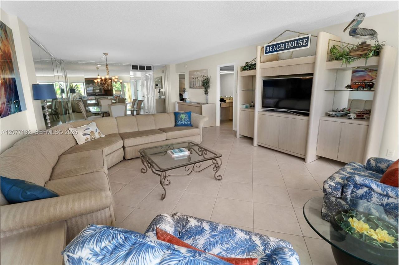 328 N Ocean Blvd, Unit 302, Pompano Beach, FL 33062 Photo