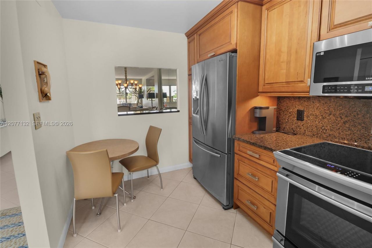 328 N Ocean Blvd, Unit 302, Pompano Beach, FL 33062 Photo