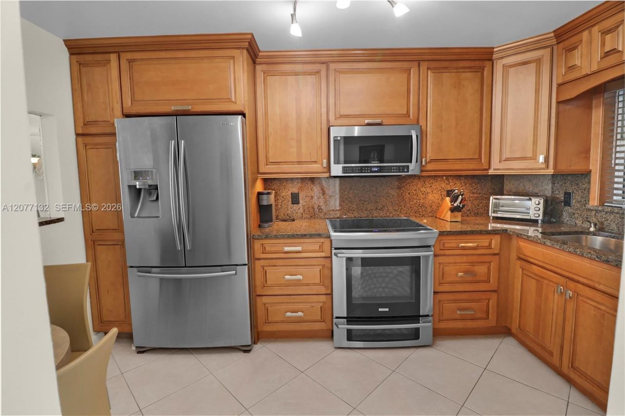 328 N Ocean Blvd, Unit 302, Pompano Beach, FL 33062 Photo