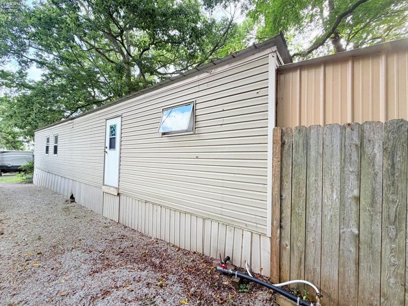 8786 North Shore Boulevard, Unit 29, Marblehead, OH 43440 Photo 25