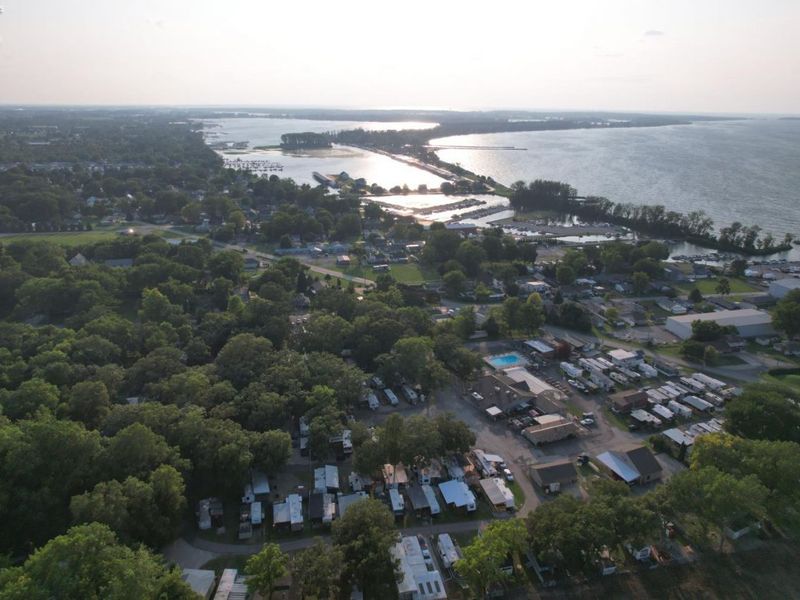 8786 North Shore Boulevard, Unit 29, Marblehead, OH 43440 Photo 28