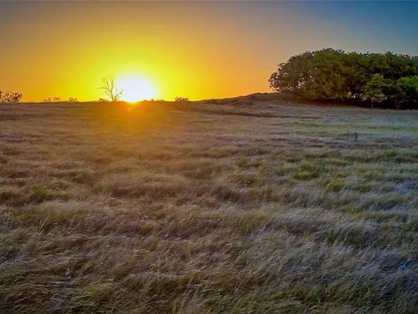 906 Rock Springs School Road, Nocona, TX 76255