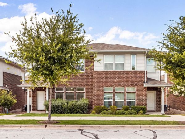 605 W South ST, Unit 332, Leander, TX 78641