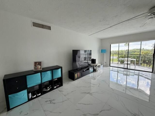16141 W Blatt Boulevard, Unit 413, Weston, FL 33326 Photo
