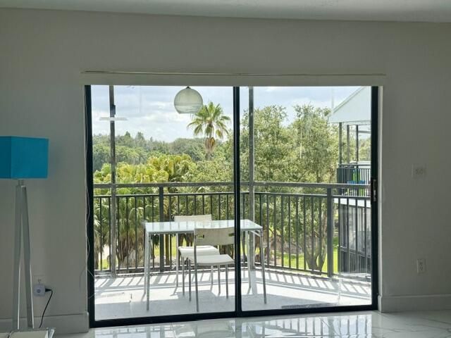 16141 W Blatt Boulevard, Unit 413, Weston, FL 33326 Photo