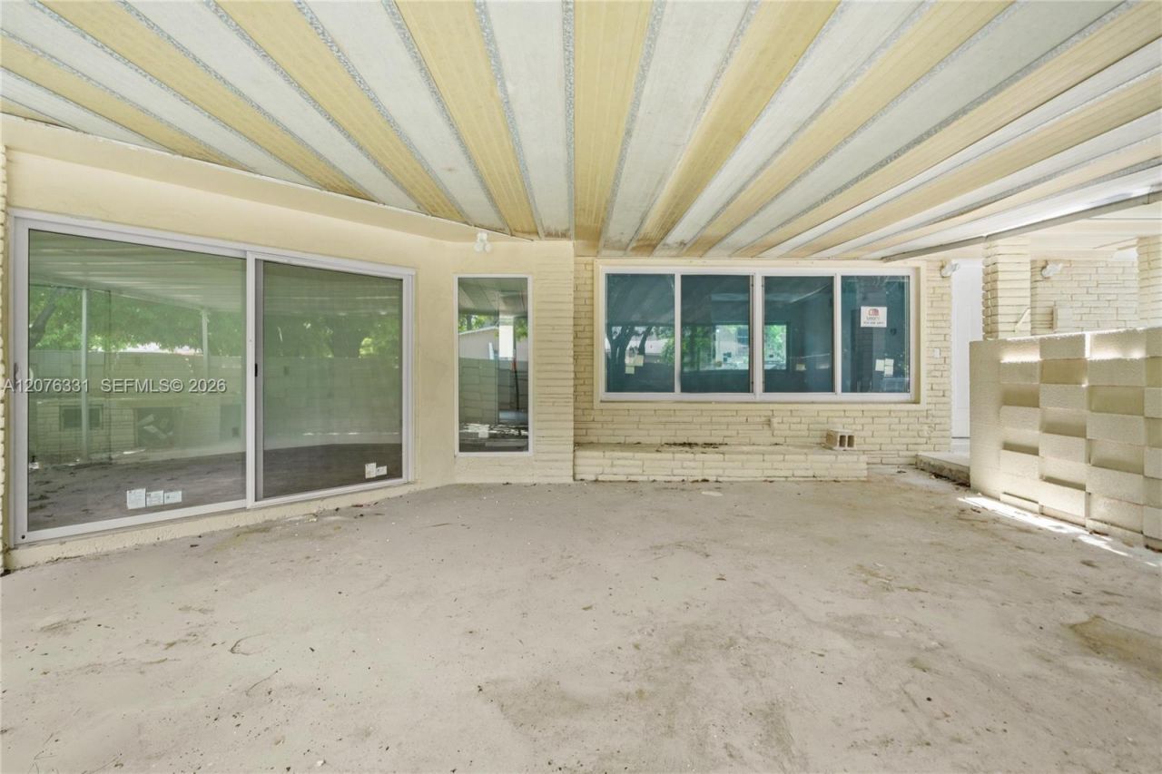 1701 NW 19th Ave , Unit 1701, Miami, FL 33125 Photo