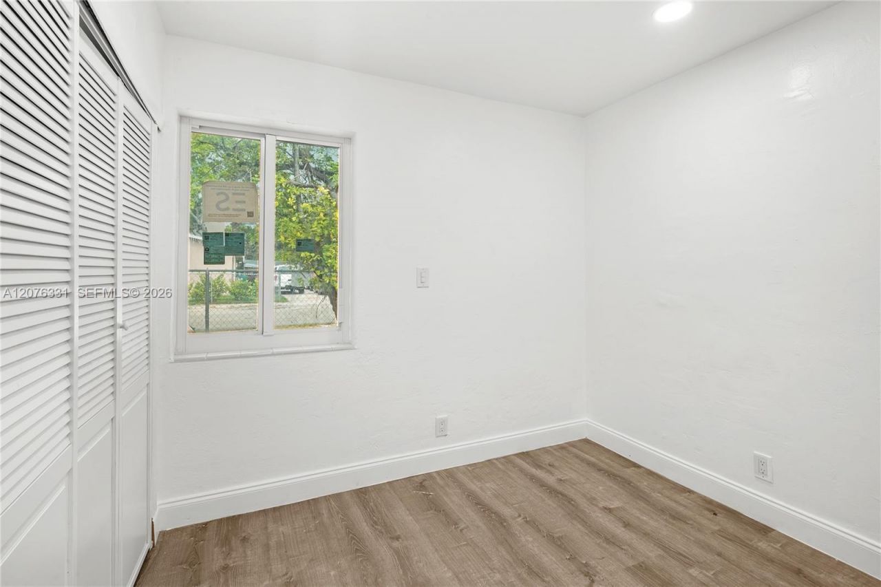1701 NW 19th Ave , Unit 1701, Miami, FL 33125 Photo