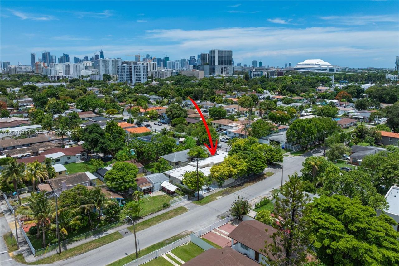 1701 NW 19th Ave , Unit 1701, Miami, FL 33125 Photo