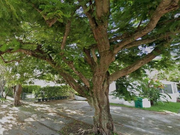 Unit ., Miami, FL 33145