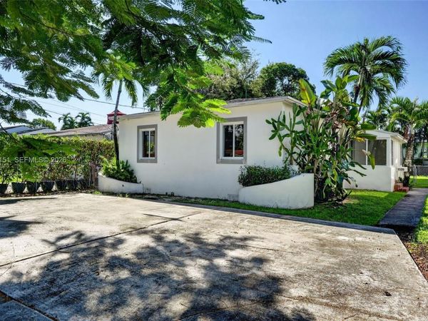 Unit ., Miami, FL 33145