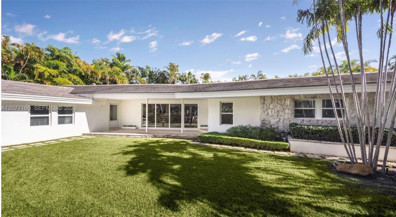 335 Harbor Dr , Key Biscayne, FL 33149 Photo