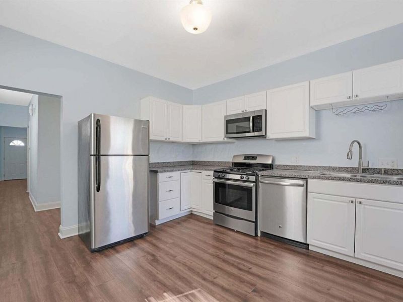 552-554 W 2nd Avenue, Columbus, OH 43201 Photo 11