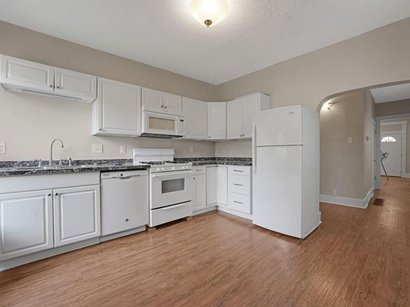 552-554 W 2nd Avenue, Columbus, OH 43201 Photo 40