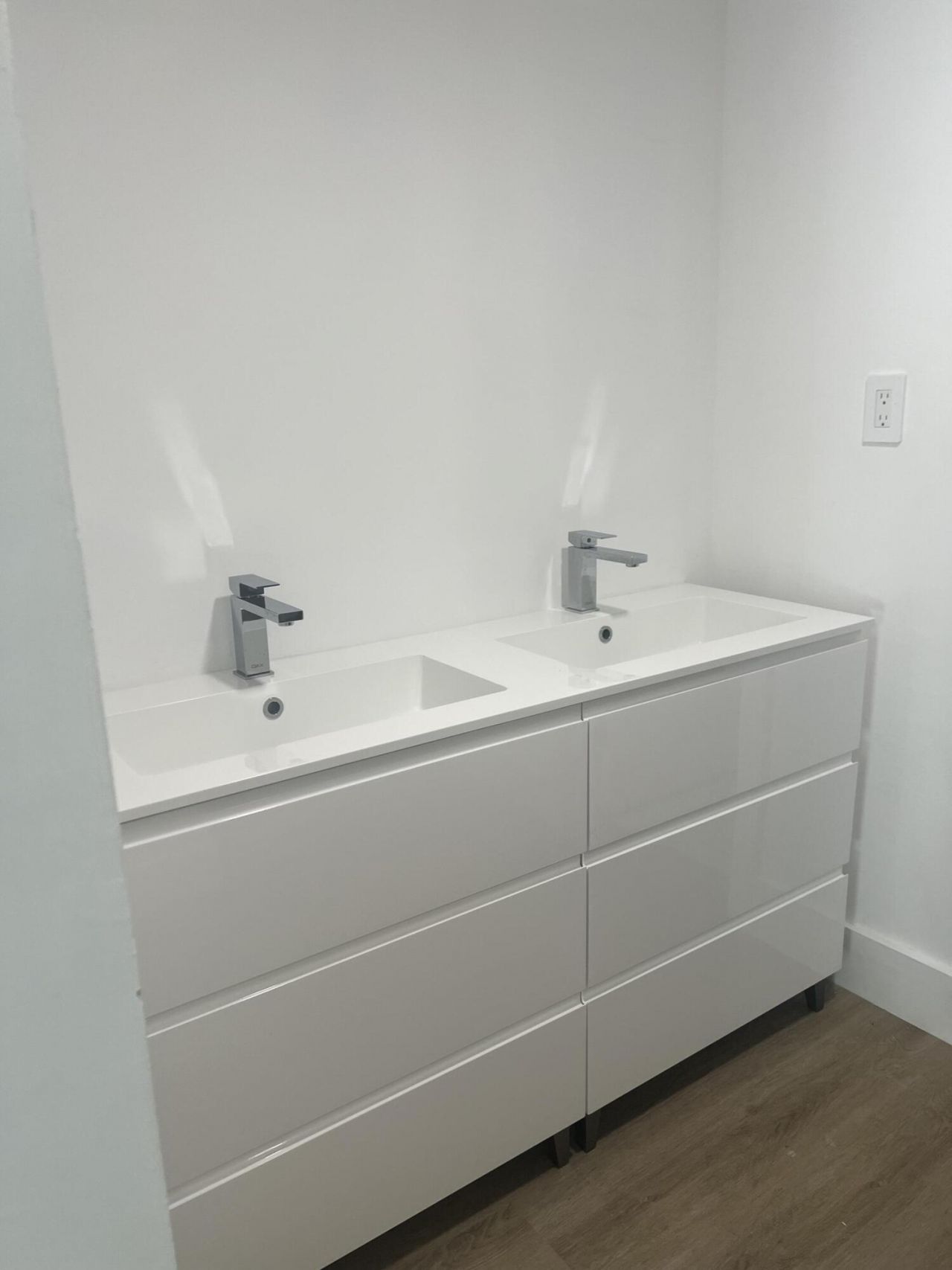 3475 N Country Club Drive, Unit 206, Aventura, FL 33180 Photo