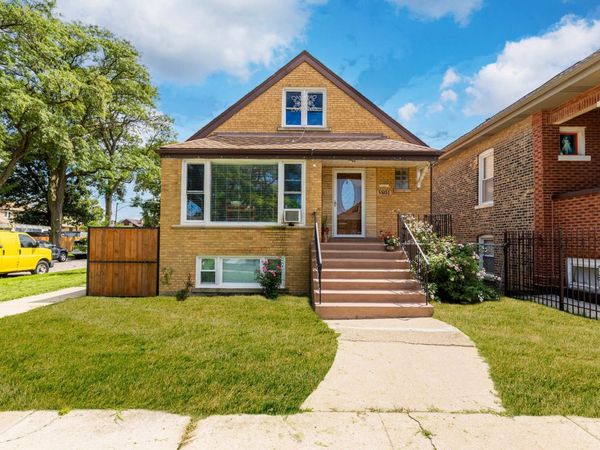 5801 S TALMAN Avenue , Chicago, IL 60629