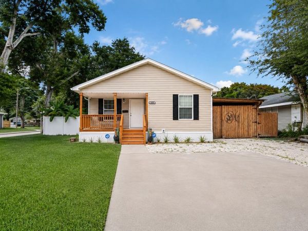 1039 NEWTON AVENUE S, ST PETERSBURG, FL 33705