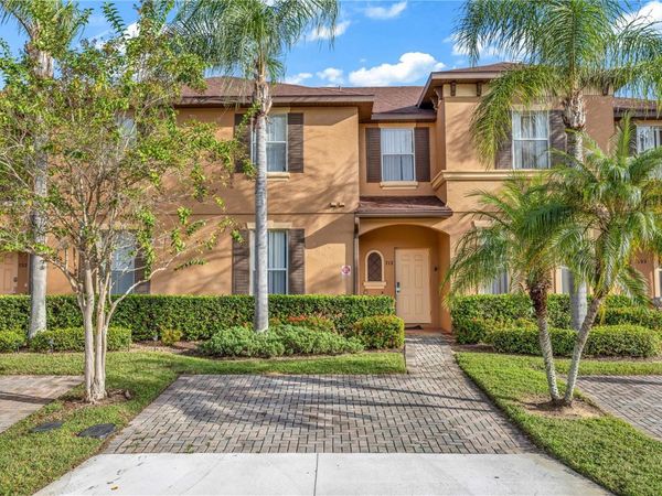 712 CALABRIA AVENUE , DAVENPORT, FL 33897