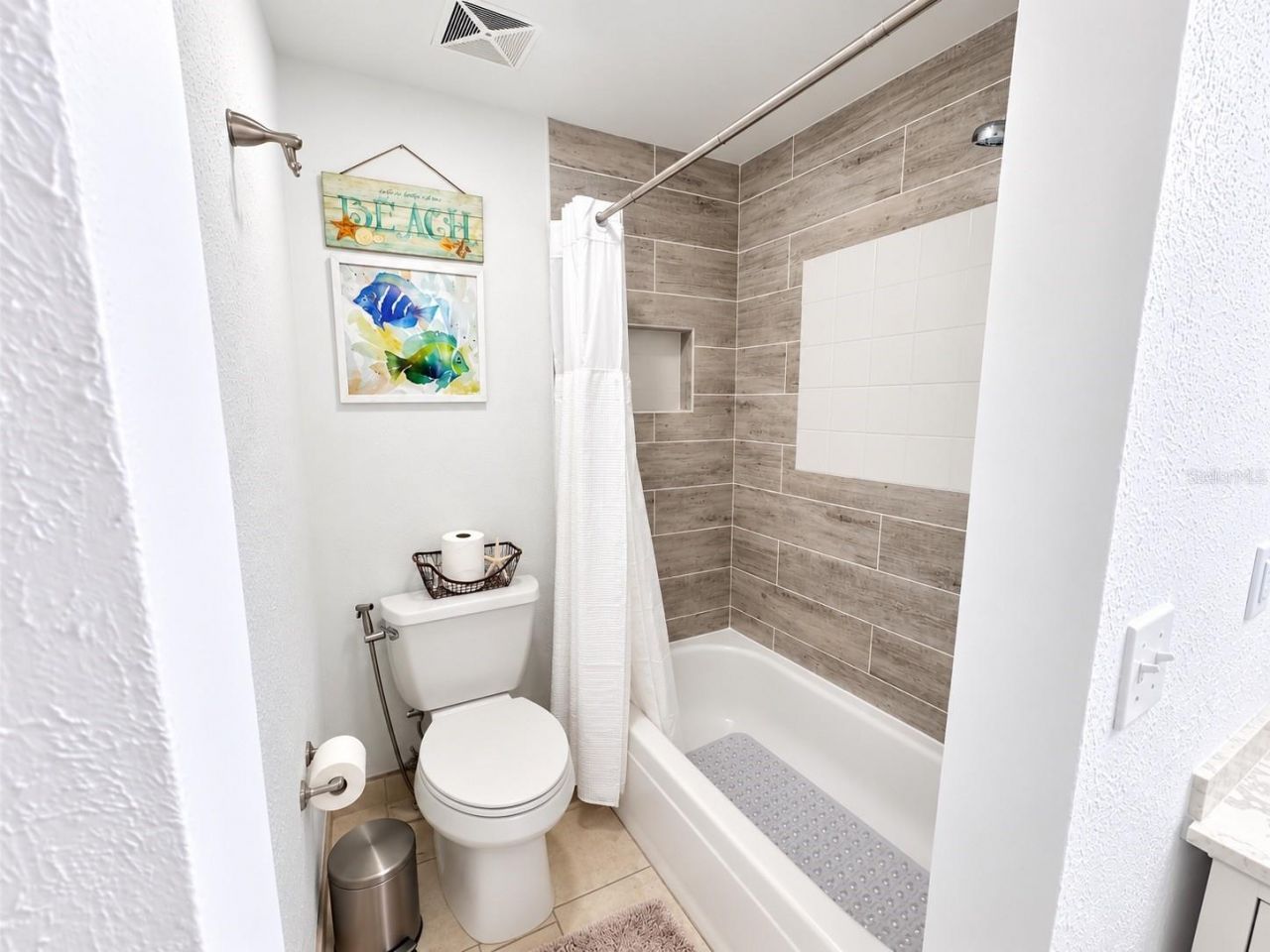 3730 42nd Way S, Unit H, Saint Petersburg, FL 33711 Photo