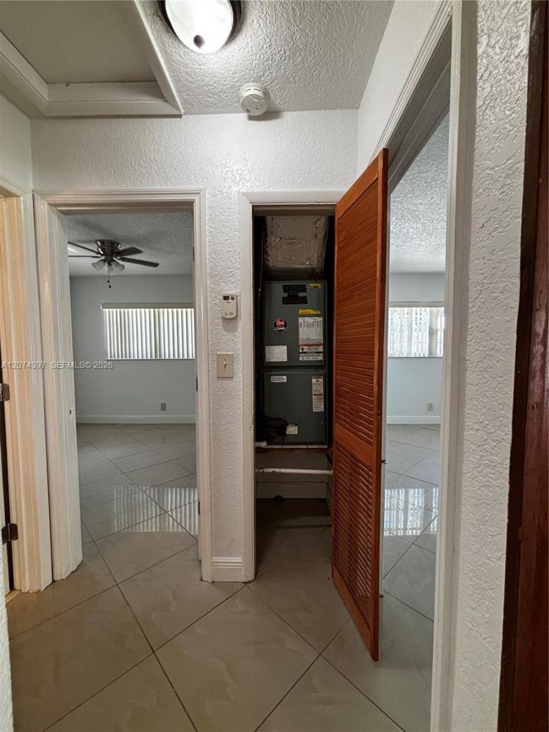 512 SW 10th St , Hallandale Beach, FL 33009 Photo