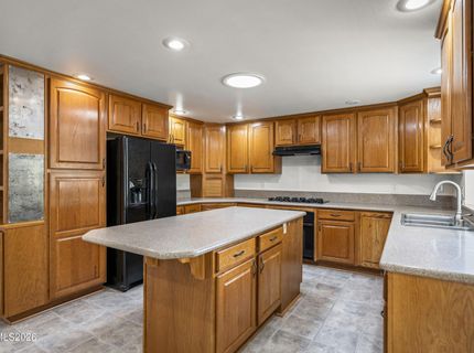 2 Hazelwood Court, Carson City, NV 89701 Photo