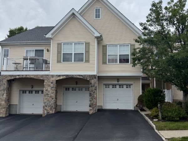 173 Terrace Ct, Pompton Lakes, NJ 07442