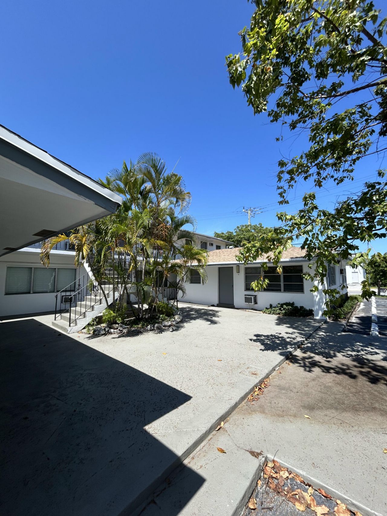 749 SE 15th Street, Unit 7, Fort Lauderdale, FL 33316 Photo