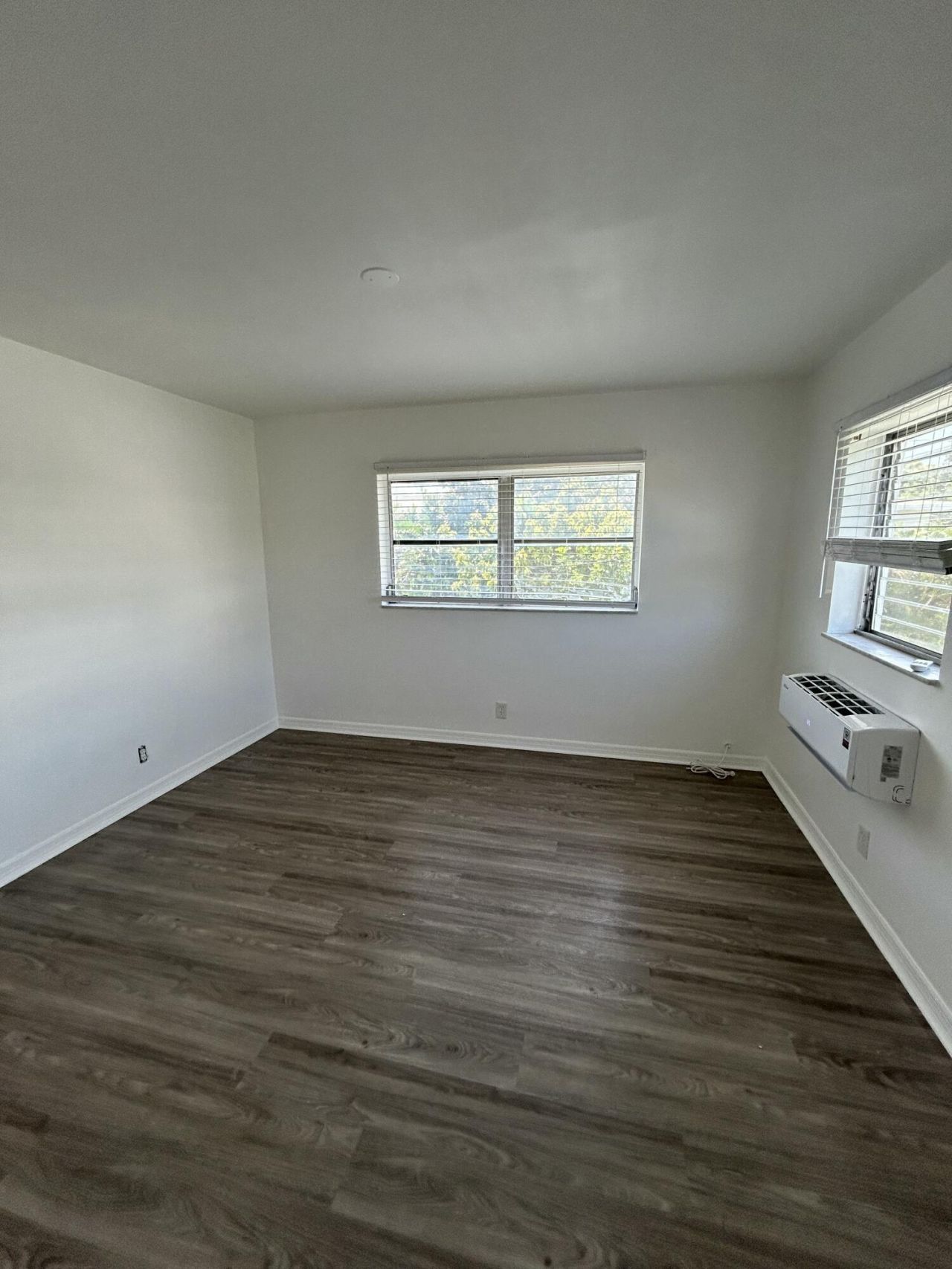 749 SE 15th Street, Unit 7, Fort Lauderdale, FL 33316 Photo