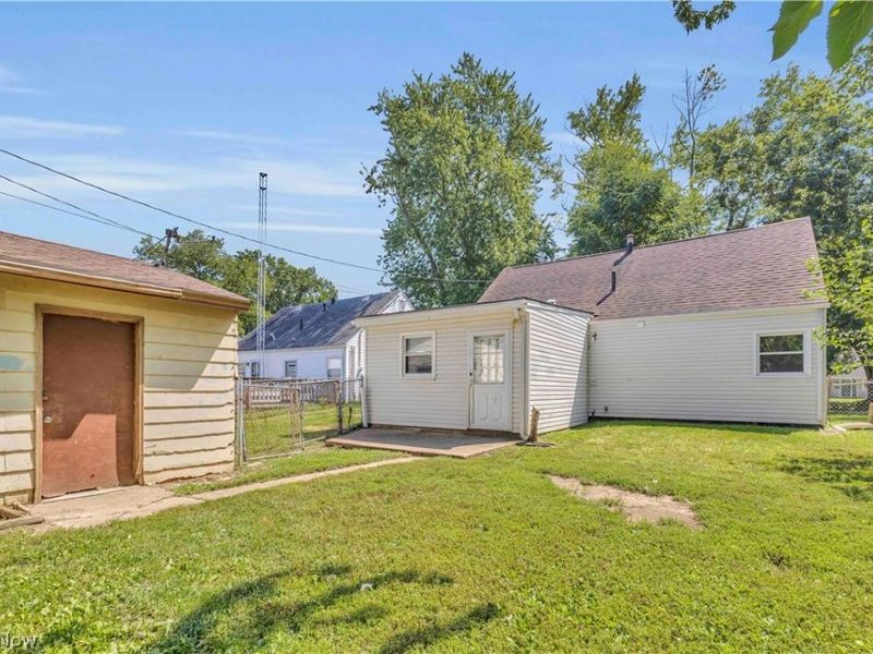 2855 Lincoln Street, Lorain, OH 44052 Photo 7