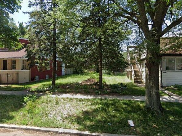 11726 S Eggleston Avenue , Chicago, IL 60628