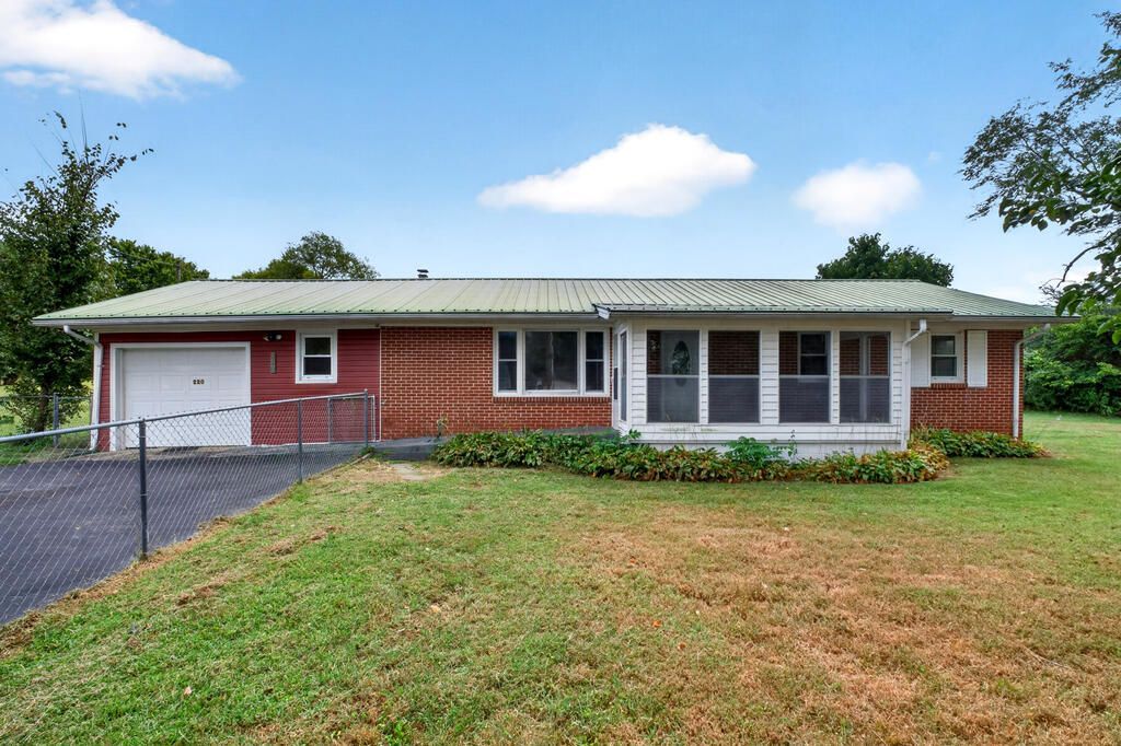 220 Midway Subdivision Circle, Rickman, TN 38580 Main Photo