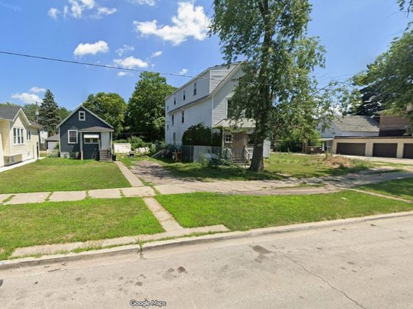 11839 S Eggleston Avenue , Chicago, IL 60628