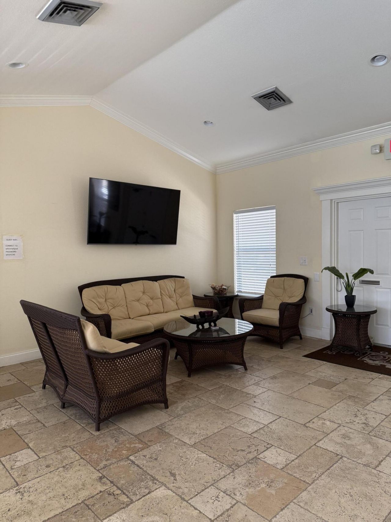 6193 Balboa Circle, Unit 103, Boca Raton, FL 33433 Photo