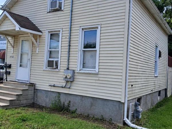 4042 13th AVENUE, Kenosha, WI 53140