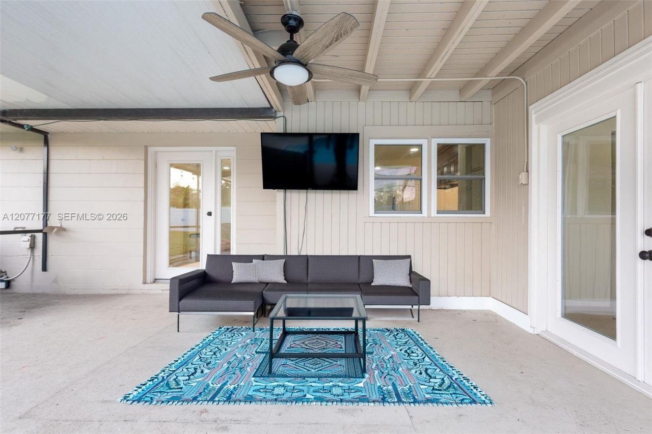 603 Wood Rd , Seffner, FL 33584 Photo