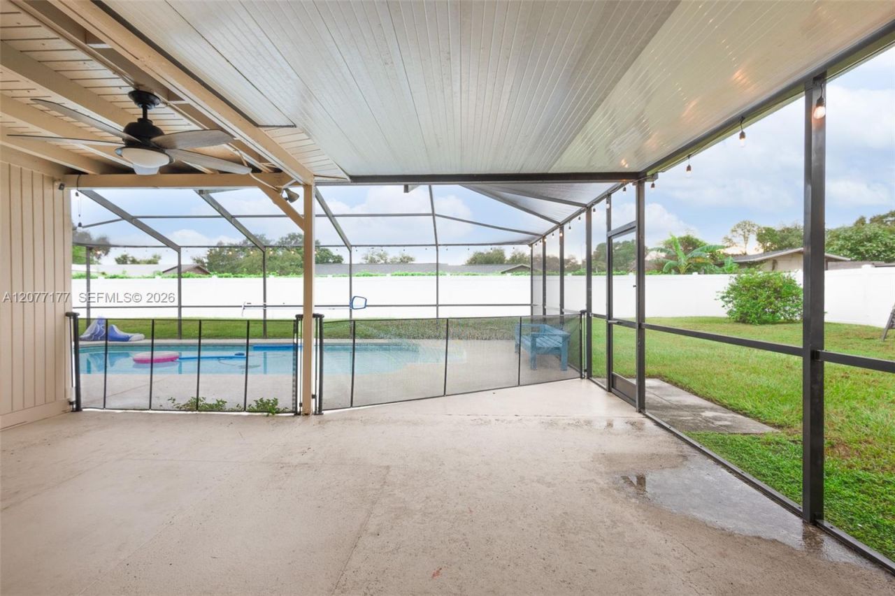 603 Wood Rd , Seffner, FL 33584 Photo