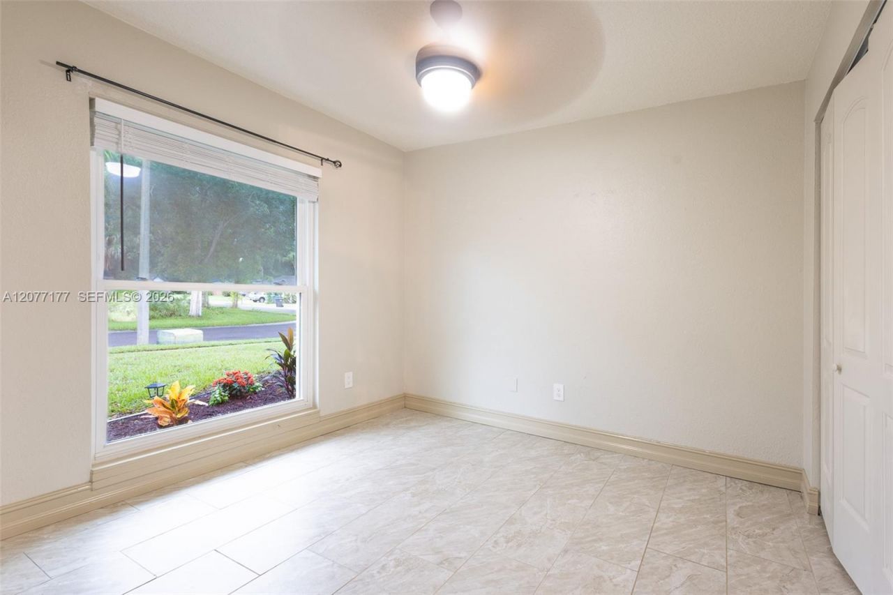 603 Wood Rd , Seffner, FL 33584 Photo