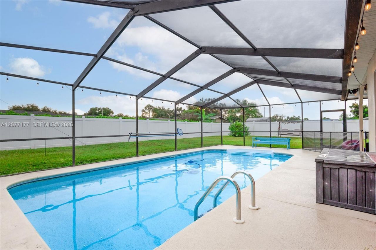 603 Wood Rd , Seffner, FL 33584 Photo