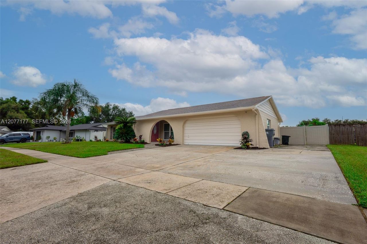 603 Wood Rd , Seffner, FL 33584 Photo