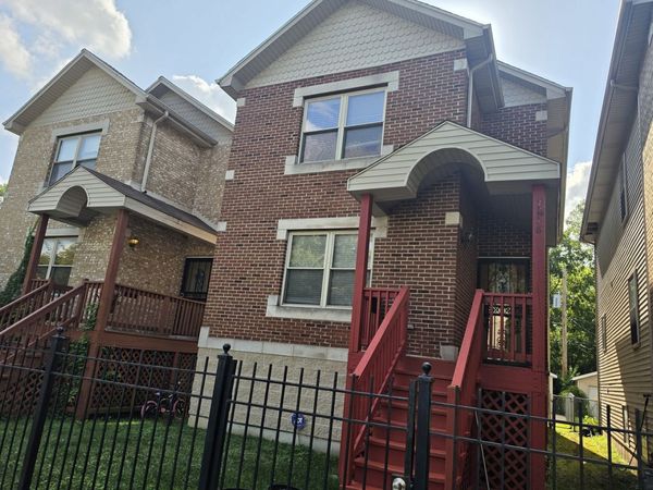 7816 S Woodlawn Street S, Chicago, IL 60619