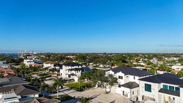 2051 Illinois Avenue Ne, Saint Petersburg, FL 33703 Photo