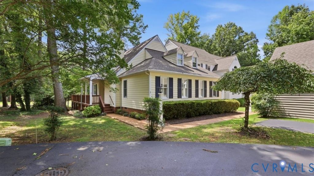 8 Muirfield Green Lane, Midlothian, VA 23112 Main Photo