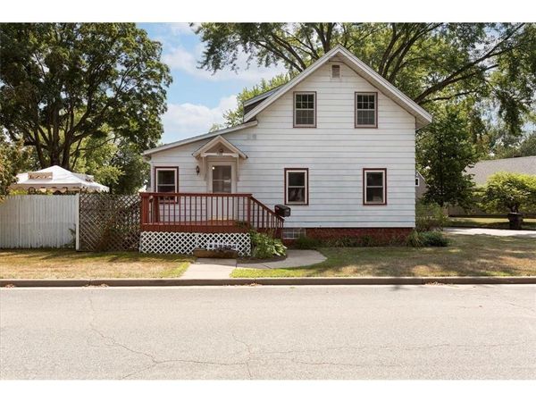 855 Stout Street, Menomonie, WI 54751