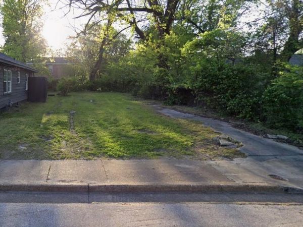 1818 FARRINGTON ST, Memphis, TN 38109