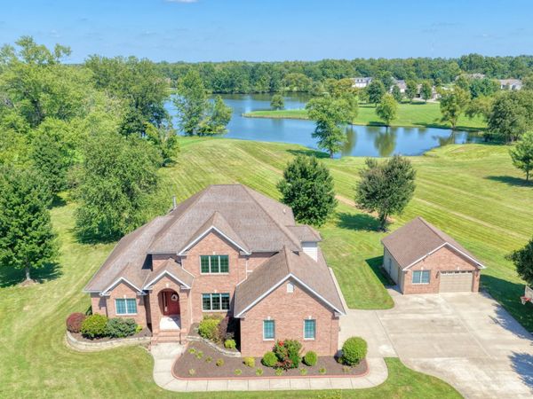 3850 Ariel Drive , Murphysboro, IL 62966