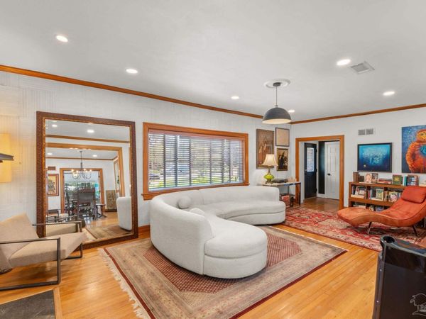 8280 Fordham Dr, Pensacola, FL 32514