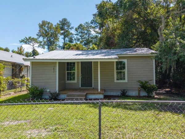 1651 NW OAKLAND AVE, Lake City, FL 32055