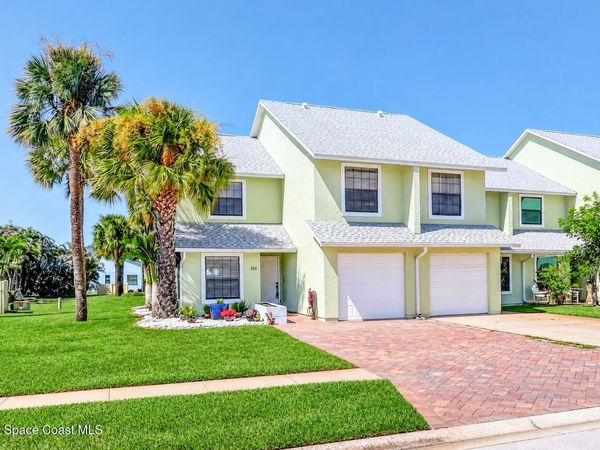 18 Anchor Drive, Indian Harbour Beach, FL 32937