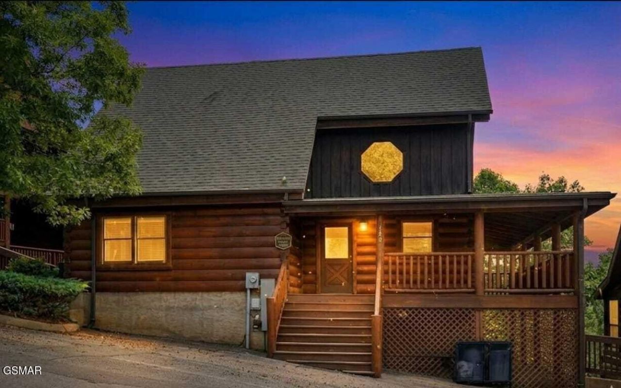 2006 Cougar Crossing Way, Sevierville, TN 37876 Main Photo